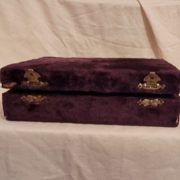 Vintage Set of 6 Silver Plate Stemmed Glasses in Original Box. - Picture 9 of 15